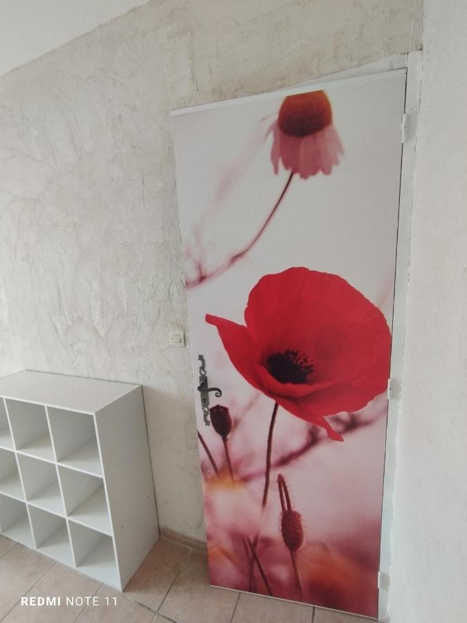 Chambre D Hotes En Provence, Au Pied Du Luberon, Les Coquelicots La Tour-dʼAigues Dış mekan fotoğraf